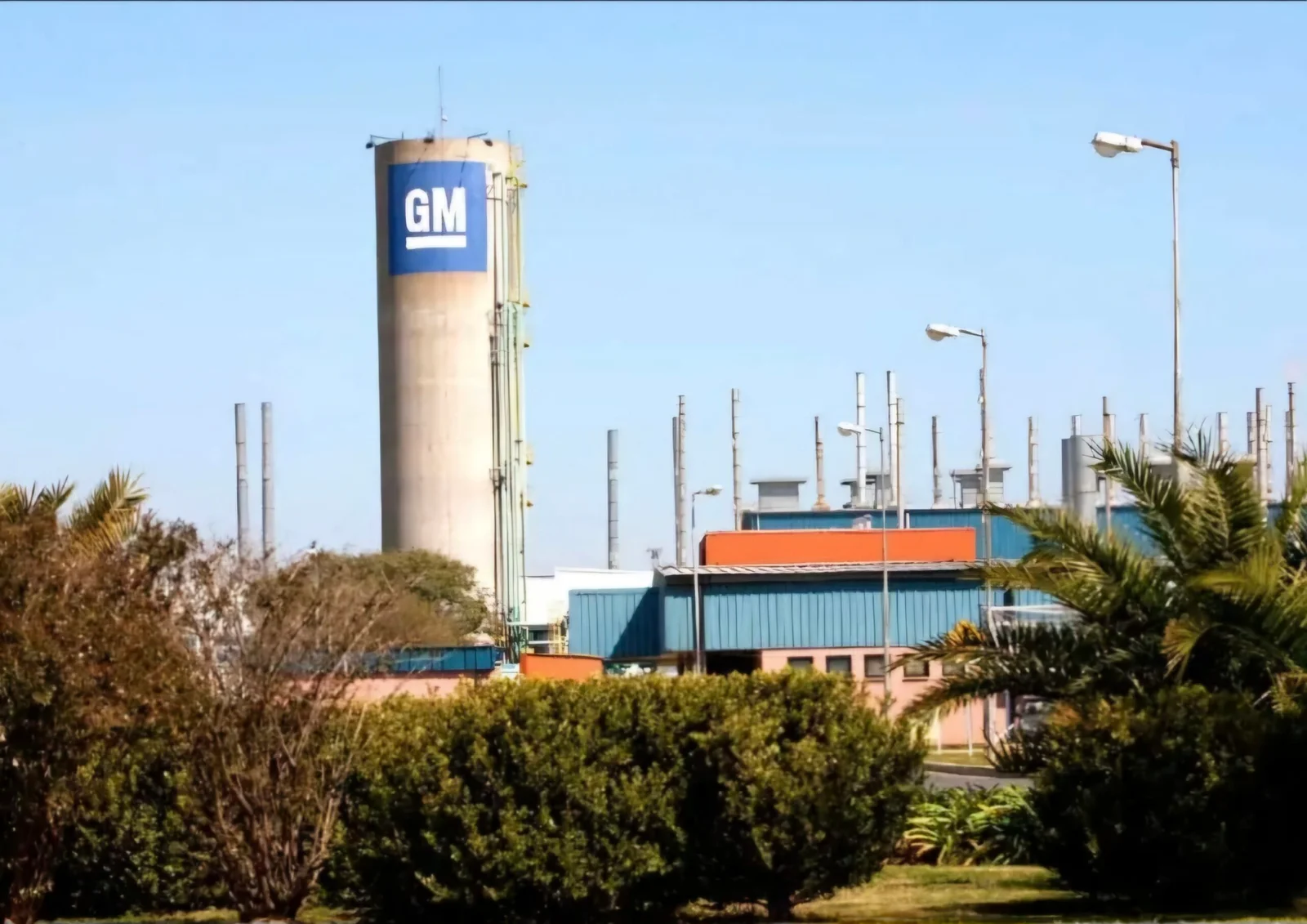 Se apagó el motor: General Motors frena la producción en Santa Fe y la Tracker quedó en “modo avión”