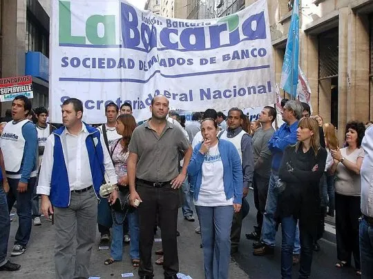 recibo de sueldo bancario con actualización abril 2025