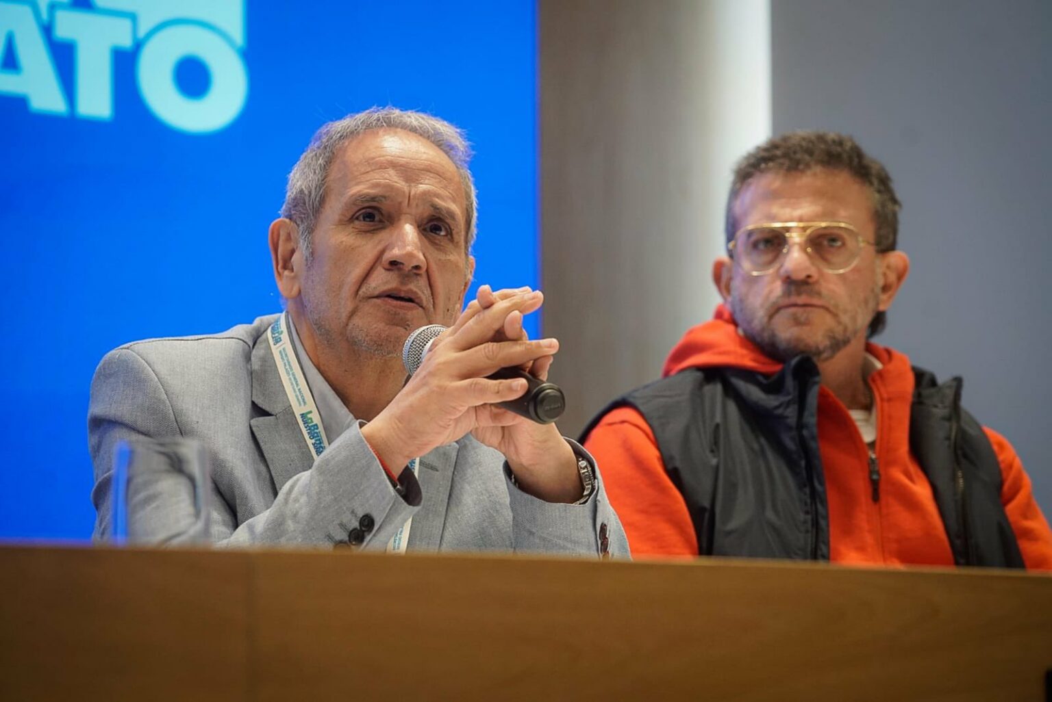 Sergio Palazzo en conferencia: ‘Gobierno esconde restricciones a huelgas en decreto’ | Ensobrados