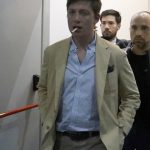 Caputo gastó $97 mil millones en pauta de YPF: récord desde la expropiación y en plena campaña